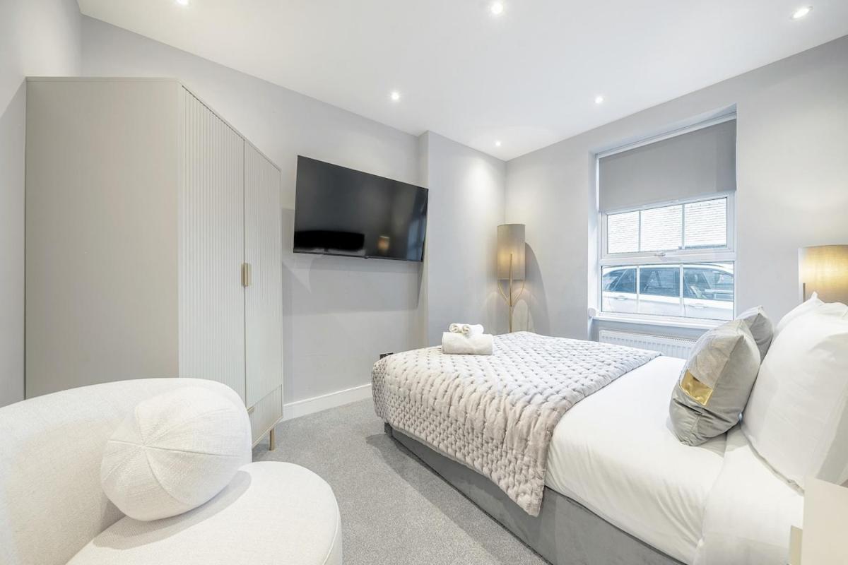 Edgware Road's Gem Apartment *