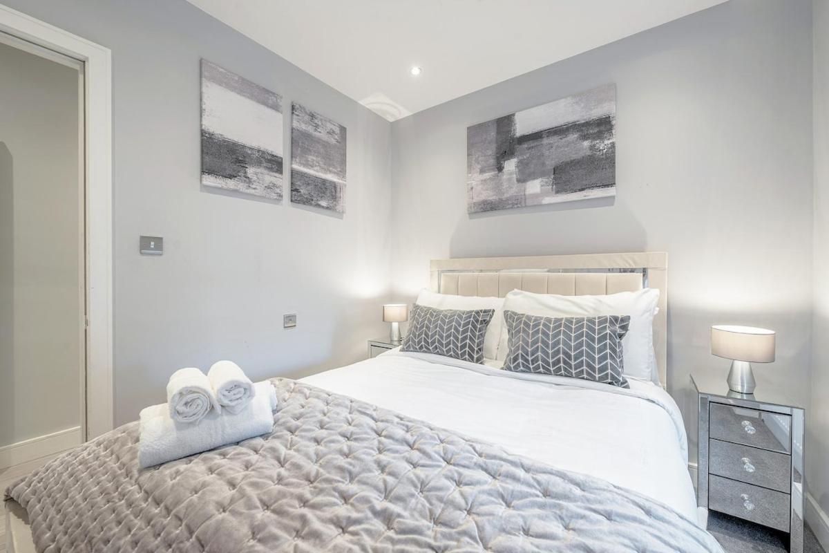 Edgware Road's Gem Apartment *